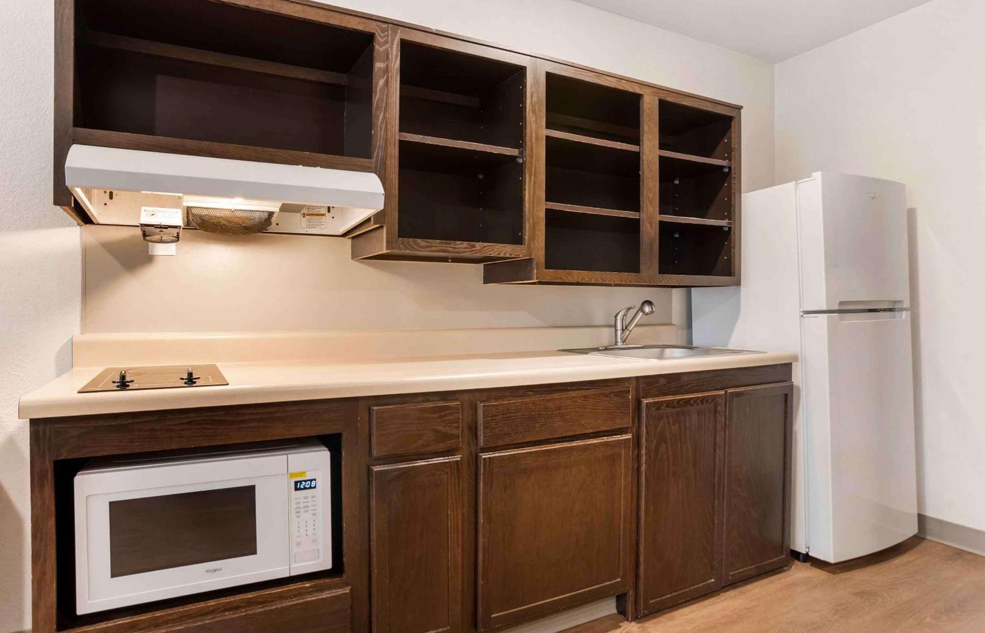 Extended Stay America Suites - New Orleans - Airport - I-10 เคนเนอร์ ภายนอก รูปภาพ