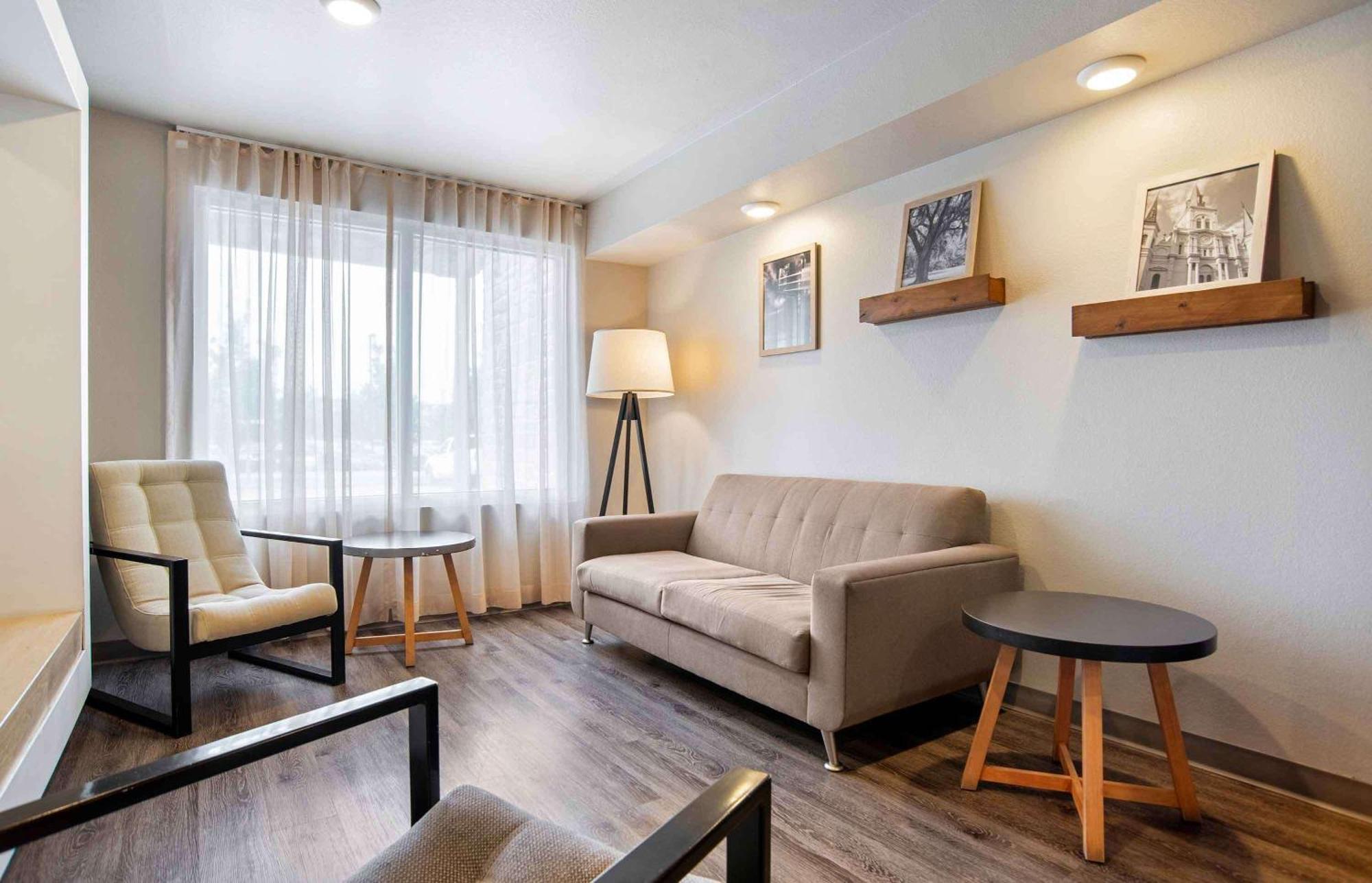 Extended Stay America Suites - New Orleans - Airport - I-10 เคนเนอร์ ภายนอก รูปภาพ