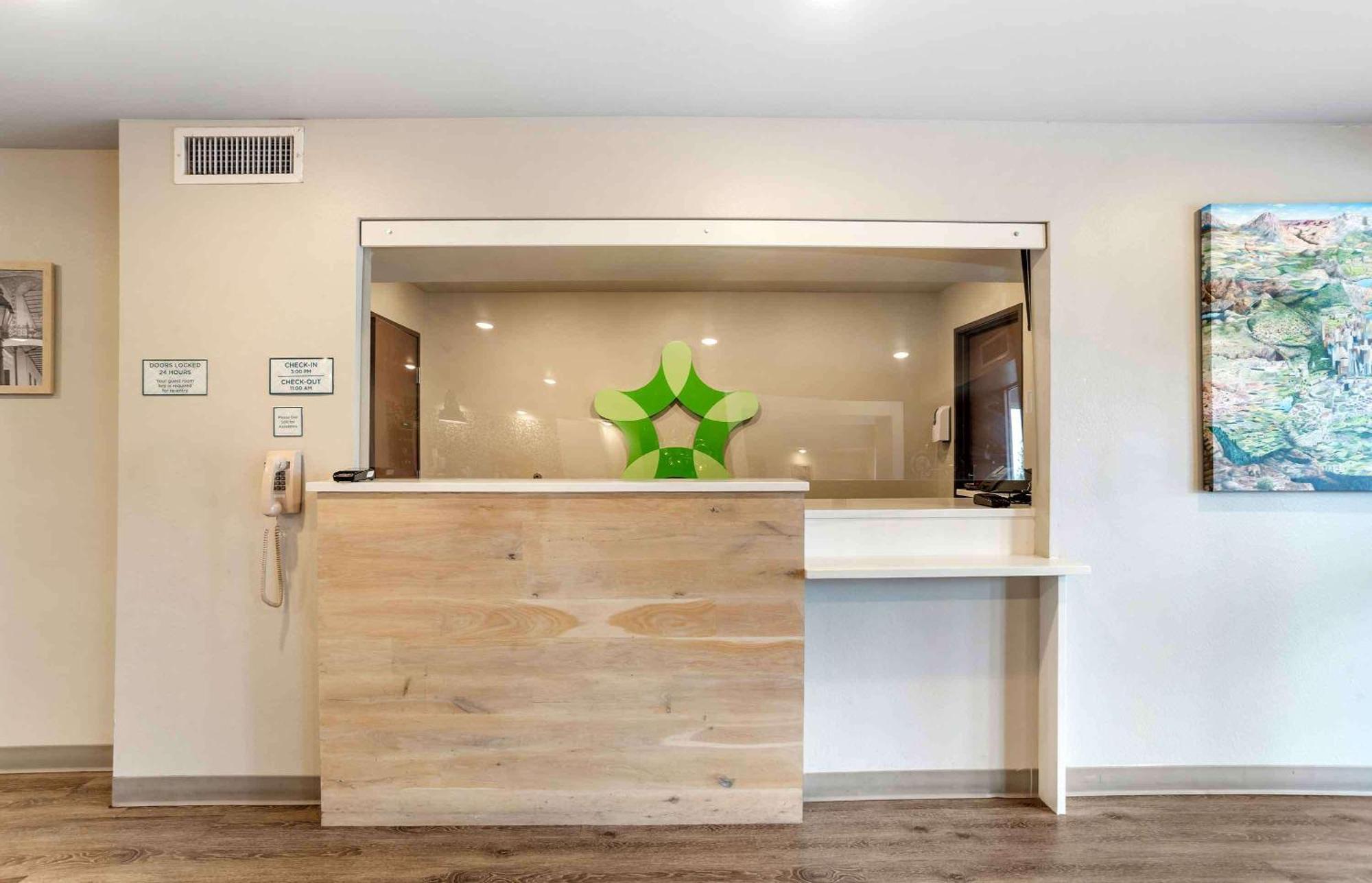 Extended Stay America Suites - New Orleans - Airport - I-10 เคนเนอร์ ภายนอก รูปภาพ